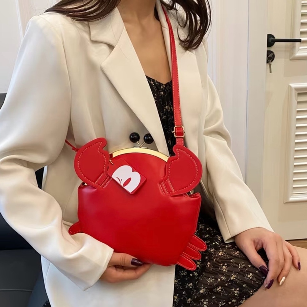 RED CRAB PURSE~ by Gecko - Picture 9 of 16